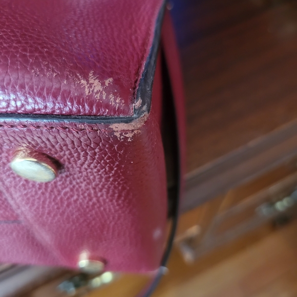 Michael Kors Red Satchel with Gold-Toned Lock - Picture 4 of 6